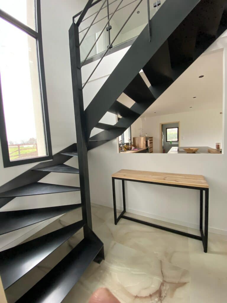 golfe metal escalier 2/4 tournant metal