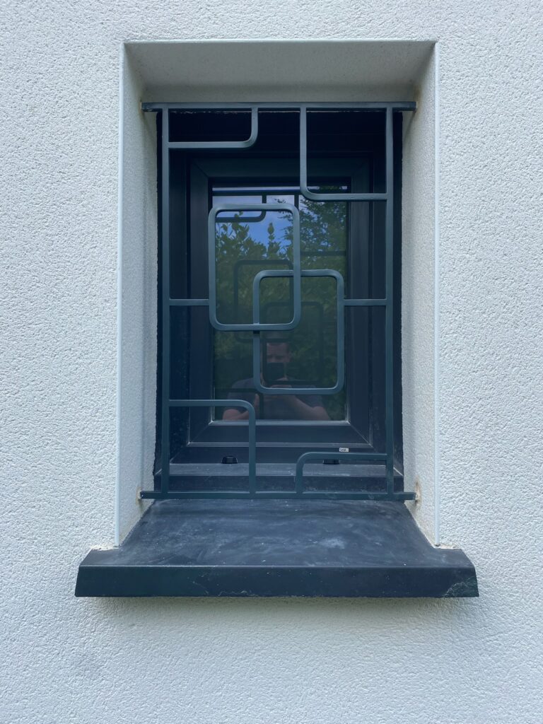 golfe-metal-défense-fenetre